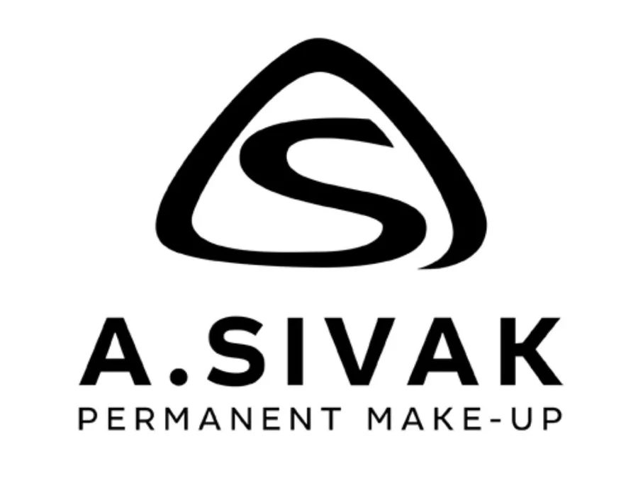 permanent makeup courses — in practice